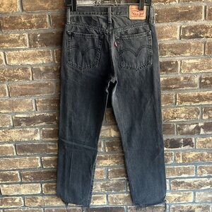 Levi's Black Ankle & Cropped Jeans